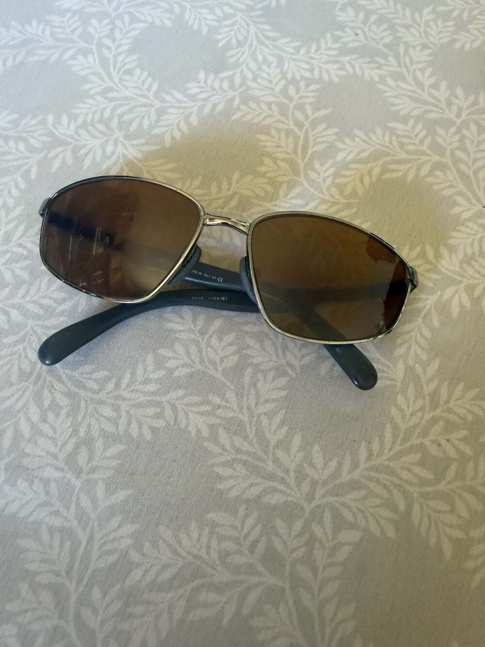 Giorgio Armani Vintage 1514 Oval Sunglasses Silver Frame Brown Lenses 125